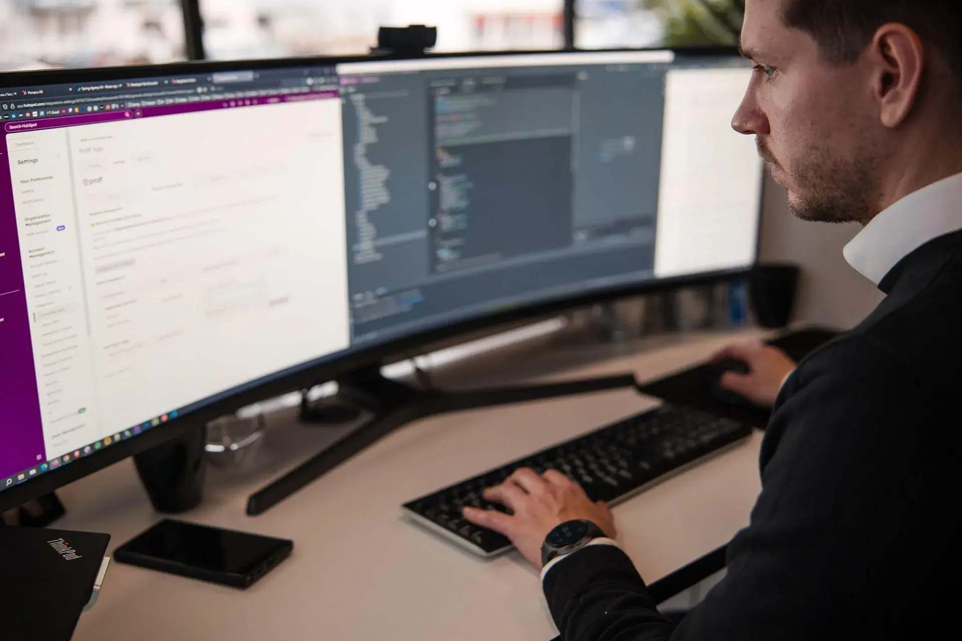 developer-at-screen
