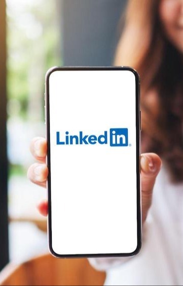 27 tips til å lykkes på LinkedIn [etter algoritmeendringene høsten 2022]